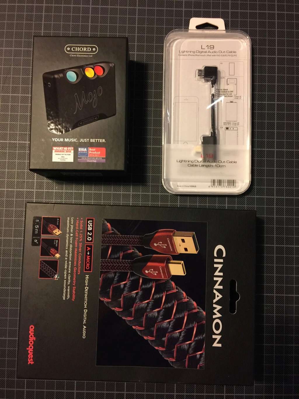 [PG] Chord Mojo , cavo USB Audioquest Cinnamon 0,75m , cavo Fiio L19 Lightning Apple iPhone Img_5510