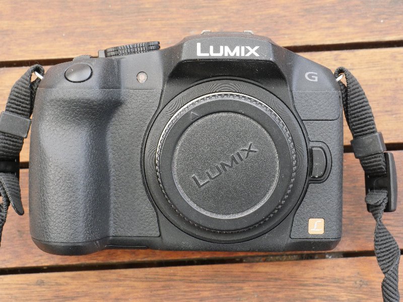 [VENDU] Panasonic LUMIX DMC-G6 noir P1000011