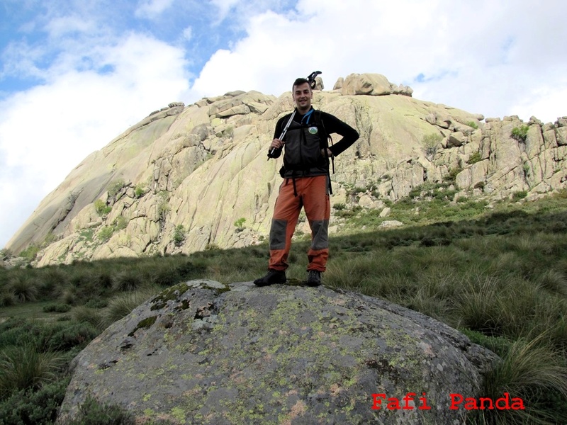 20180529 - LA PEDRIZA - EL YELMO con mi hijo EDUARDO 03930