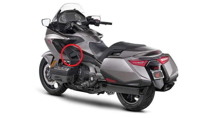 La Goldwing 2018 est là ! - Présentation officielle - Page 16 420hon10