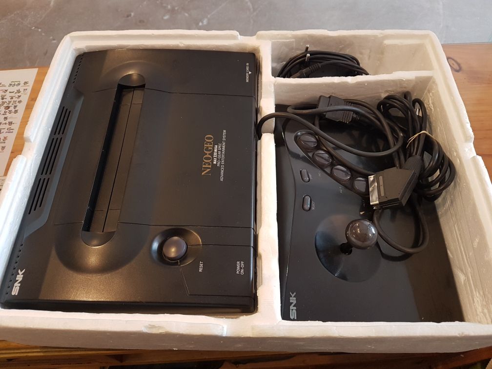 ma console NEO GEO AES que je viens d'acheter ne fonctionne pas à l'aide ! - Page 2 11864911