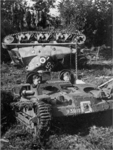 Chenillette Renault UE - Page 3 French10