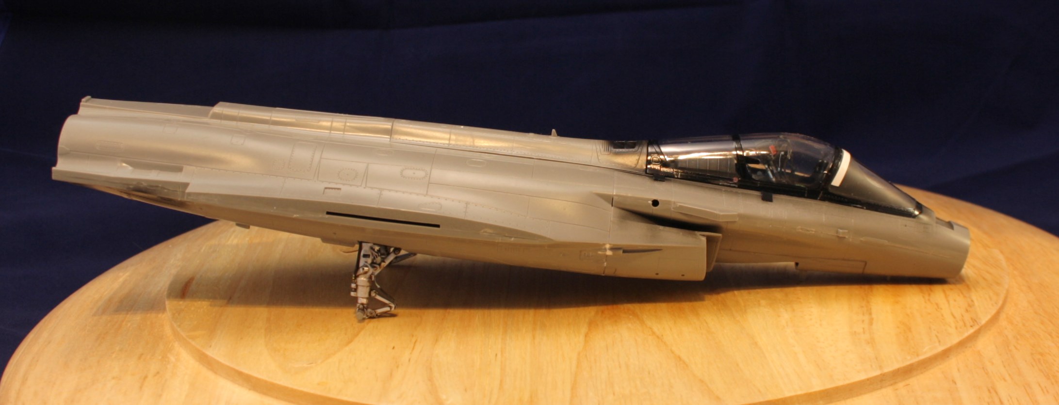 Rafale M  Revell  1/48 - Page 2 Img_5024