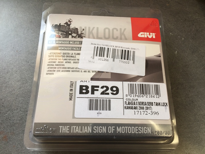 Montage Bride Givi BF29 pour sacoche de réservoir TankLock 6f7c2a10