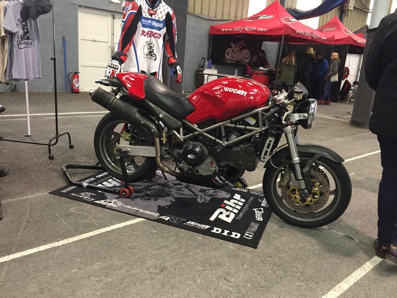« La moto fait son show en Bretagne » F582cb10