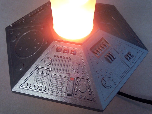 TARDIS console lava lamp 18012911