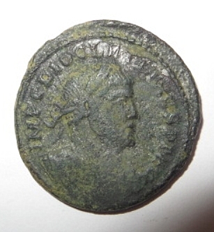 Dioclétianus grand follis ? Avers17