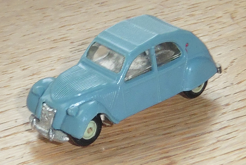   6 - Citroën 2CV P1050759