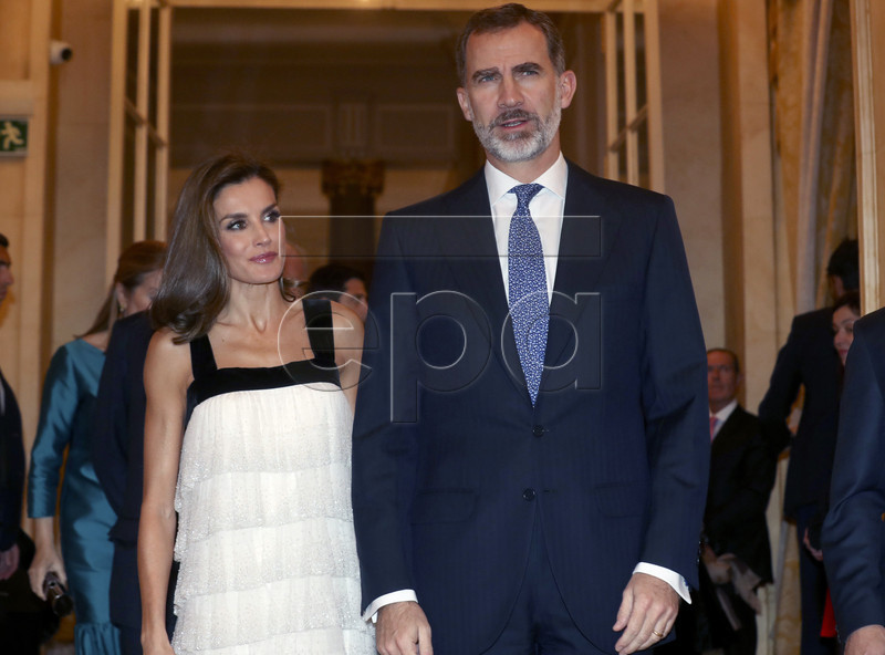 AGENDA DE SM. REYES FELIPE y LETIZIA  - Página 72 Esp514