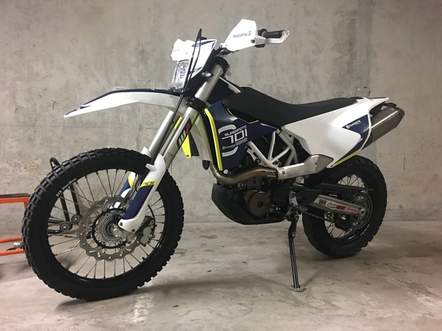 701 Enduro 983e8910