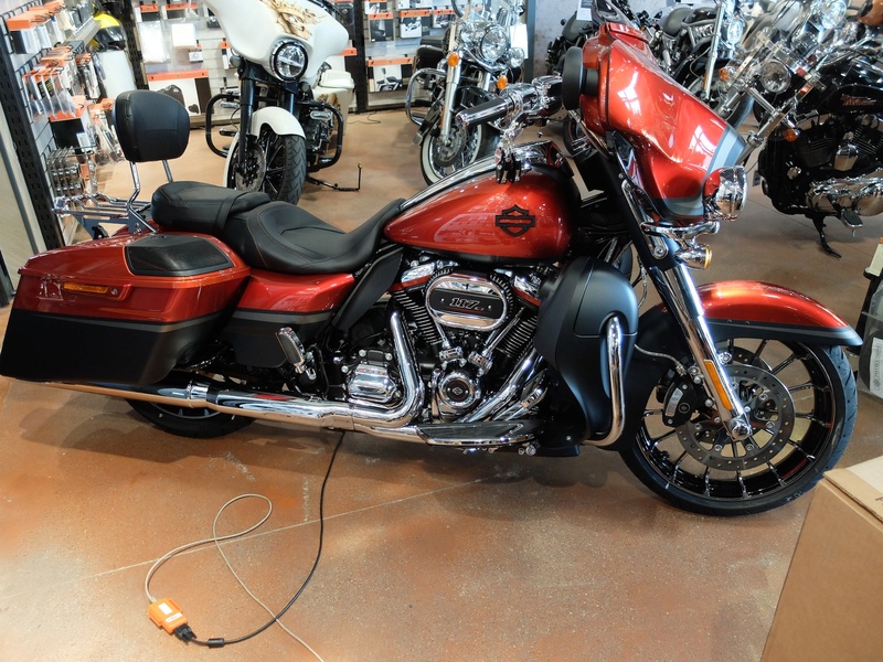 cvo 2018 street glide