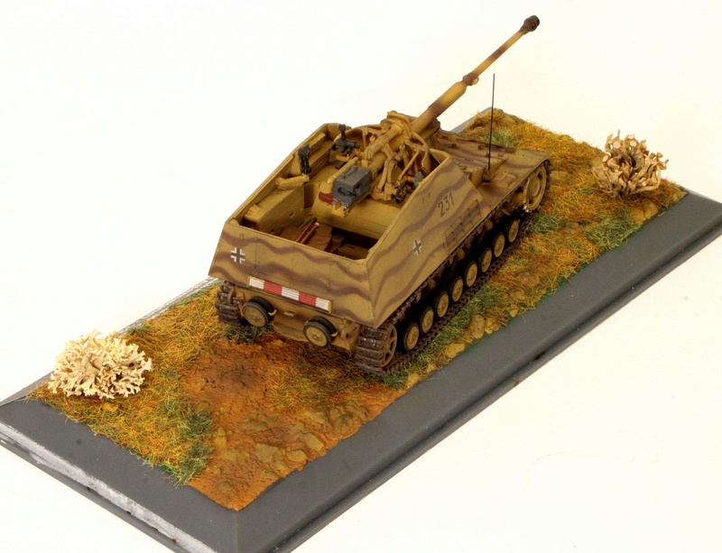 [REVELL]  Panzerjäger III / IV  "Nashorn"   (Sd.Kfz. 164) (40) Sdkfz112