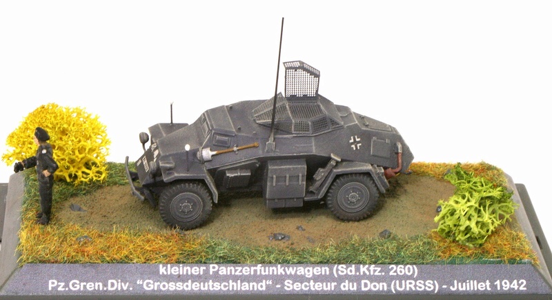 [ICM] kleiner Panzerfunkwagen  (Sd.Kfz.  260) (03) Sdkfz206