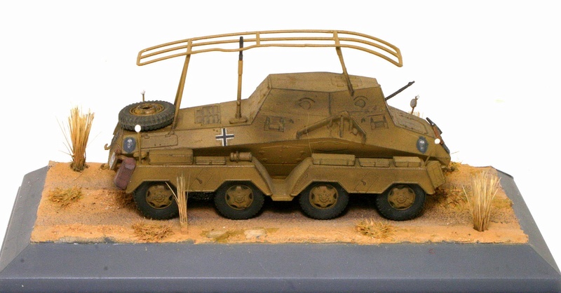 [RODEN] schwerer Panzerfunkwagen (8rad)  (Sd.Kfz.  263)  (61) Sdkfz273