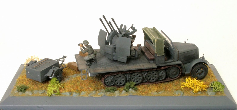 [IXO mod.] 2 cm FlaK auf Zugkraftwagen 8 t (Sd.Kfz. 7/1) mit Sd.Ah. 51 (55) Sdkfz_29