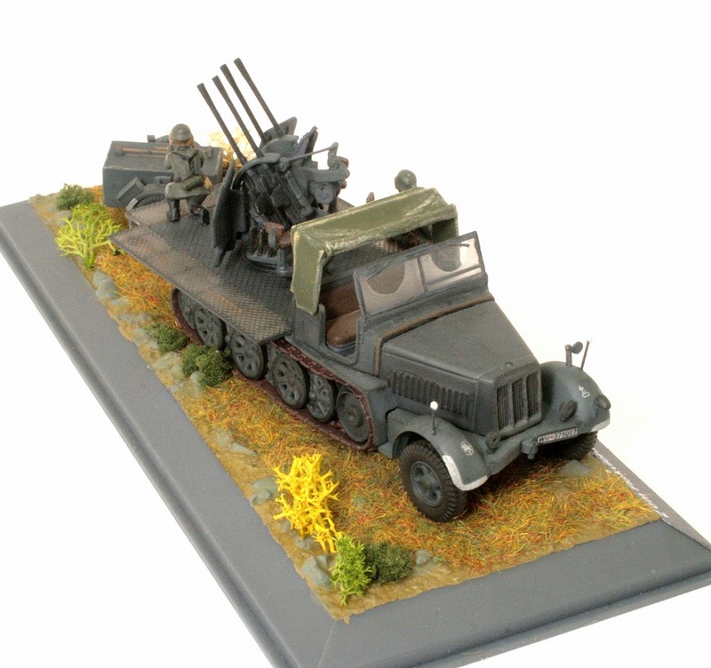 [IXO mod.] 2 cm FlaK auf Zugkraftwagen 8 t (Sd.Kfz. 7/1) mit Sd.Ah. 51 (55) Sdkfz_30