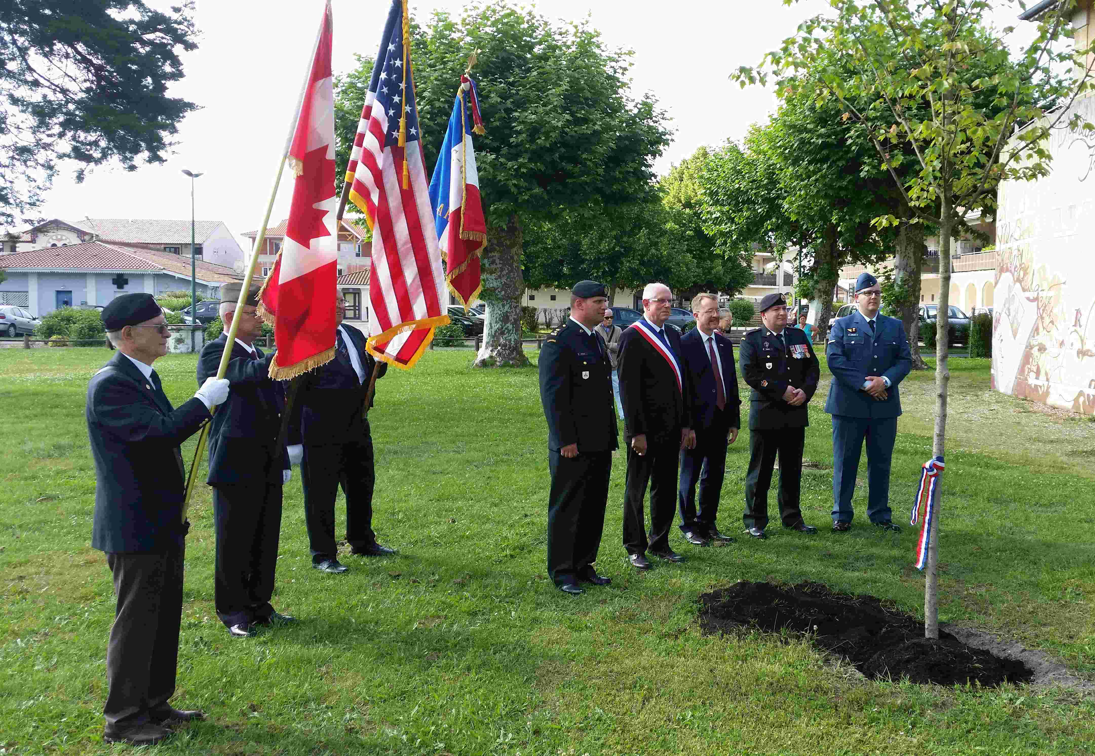 Hommage aux Canadiens dans le Sud Ouest 20180614