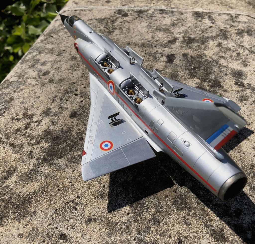 MIRAGE III V - MIRAGE III V-02 , le dernier des ADAV français , kit Modelsvit au 1/72 Img_1015