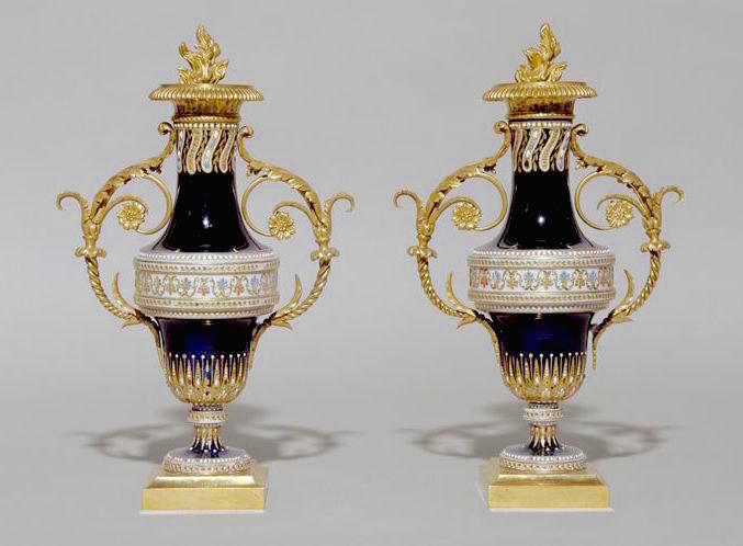 La porcelaine de Limoges et la manufacture du comte d'Artois 89-00411