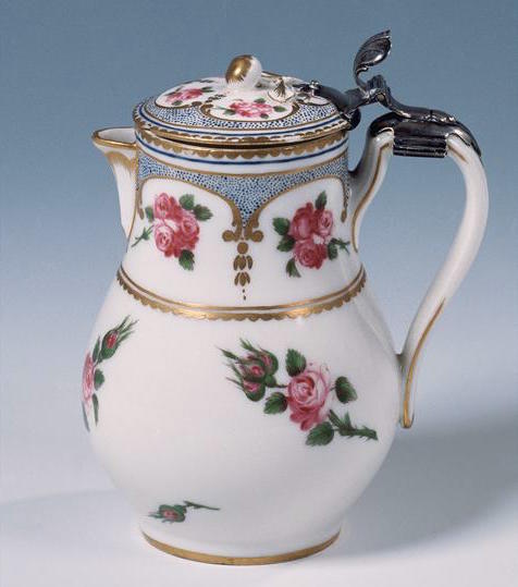 La porcelaine de Limoges et la manufacture du comte d'Artois 93-00410