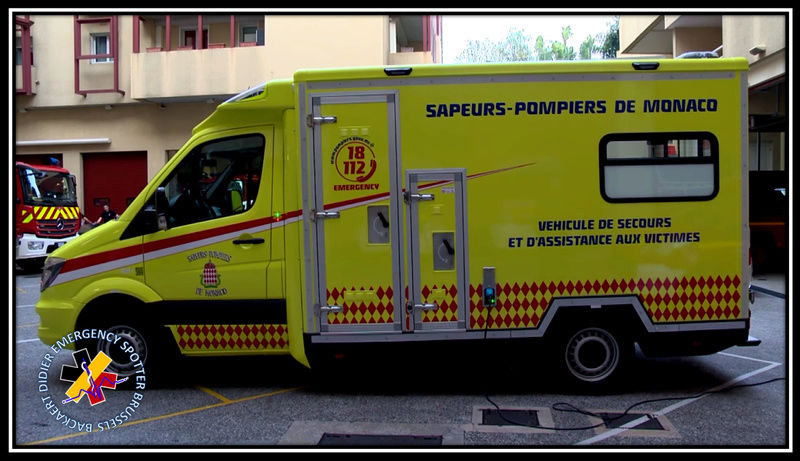 Nouvelle ambulance Sapeurs Pompiers de Monaco Mon0310
