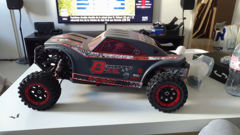 Mon nouveau jouet "Kyosho Scorpion B-XXL Nitro 1/7" 8adff210