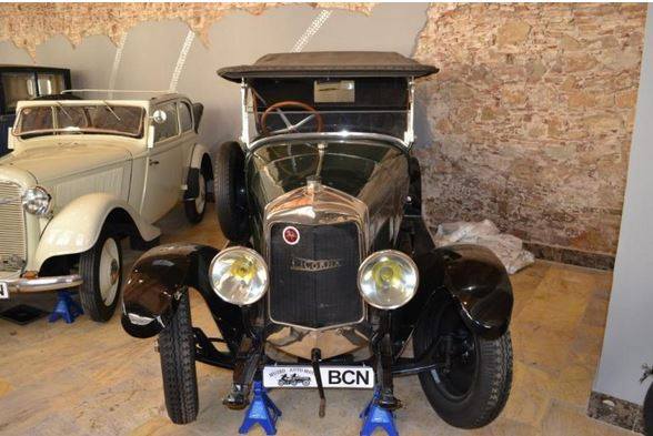 Museo auto moto Barcelone (Espagne) Licorn10