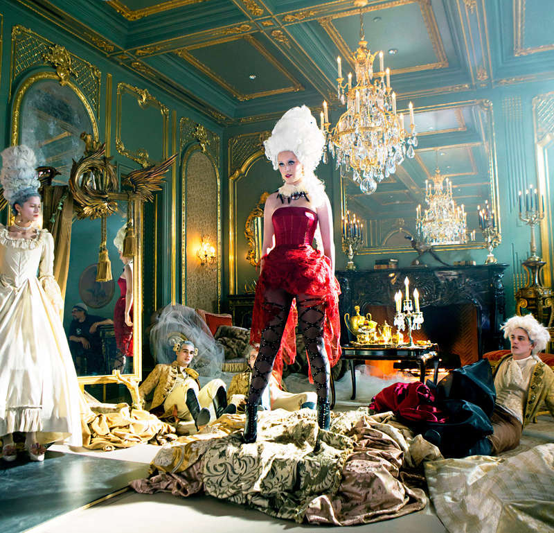 Katy Perry en Marie-Antoinette ?? F5878510