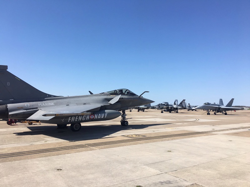 Opération "Chesapeake" Rafale et Hawkeye s'entrainent aux Etats Unis Cu4veg10