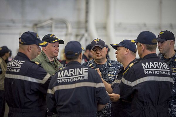 Opération "Chesapeake" Rafale et Hawkeye s'entrainent aux Etats Unis Web_1810