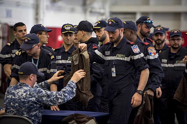 Opération "Chesapeake" Rafale et Hawkeye s'entrainent aux Etats Unis Web_1811