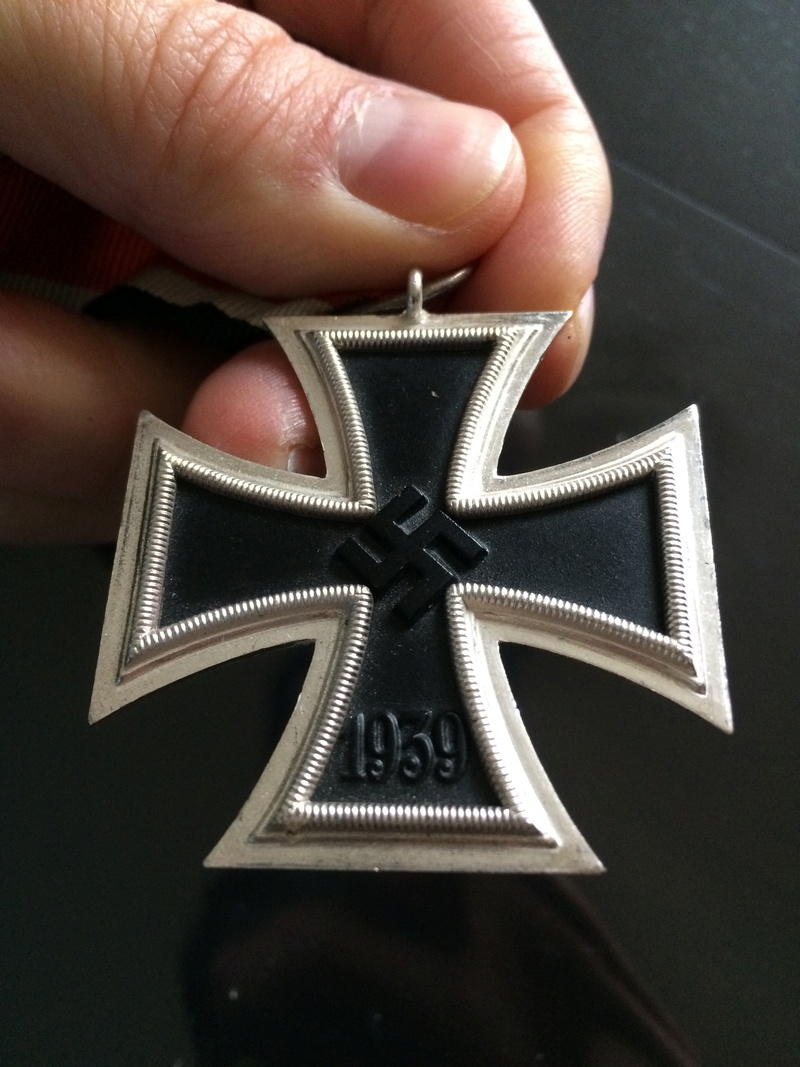 Authentification EK2 et croix du mérite de guerre 1ère classe 39/45 Image210