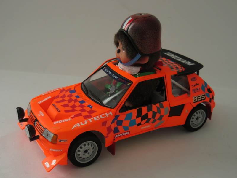 Peugeot 205 EV 2 "c'est parti mon Monchhichi" Img_1016