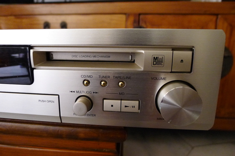 Onkyo FR-435 CD/MD/FM Receiver (Used) SOLD P1140555