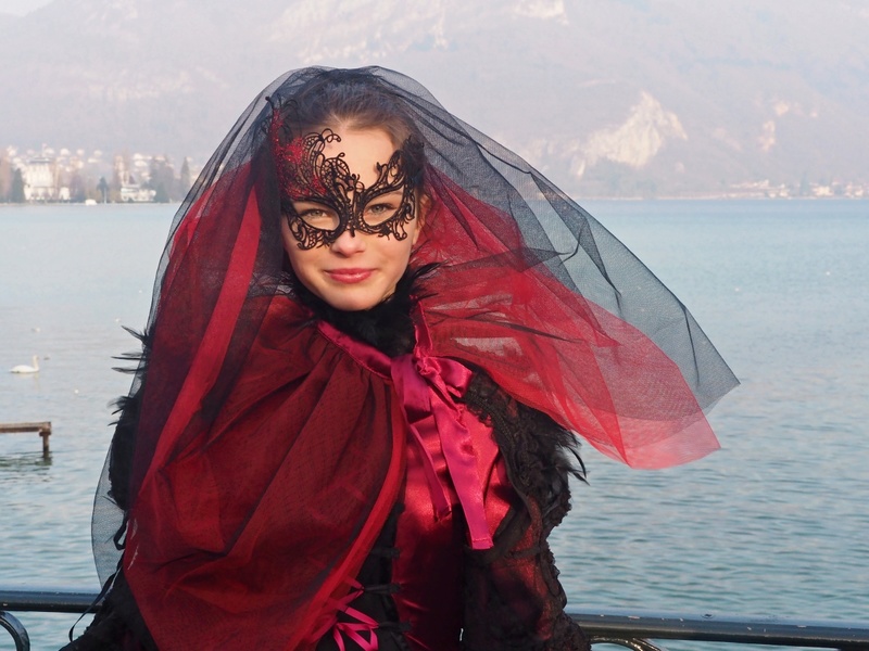 Concours photo Février 2018 - Rouge - Page 12 P2240810