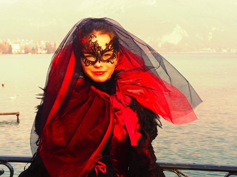 Concours photo Février 2018 - Rouge - Page 12 P2240811