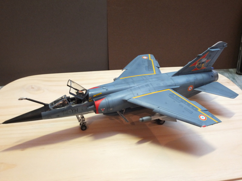 1/72 - Mirage F1 - Special hobby, Heller S0132011