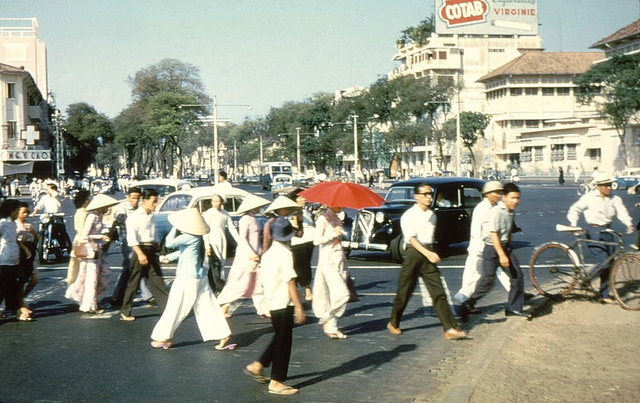 Hình xưa ảnh màu hiếm và đẹp về Sài Gòn năm 1956 ... A112
