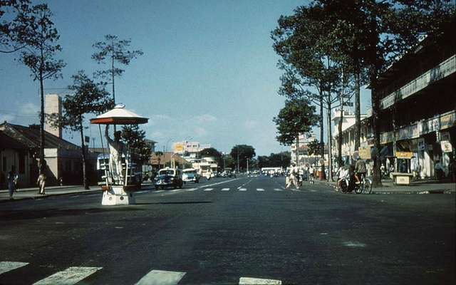 Hình xưa ảnh màu hiếm và đẹp về Sài Gòn năm 1956 ... A114
