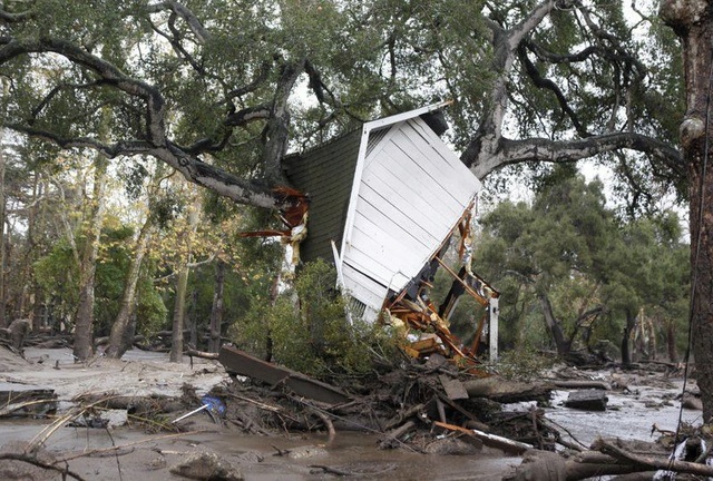 California: Mưa lũ và lở đất sau thảm họa cháy rừng, 13 người thiệt mạng ... A267