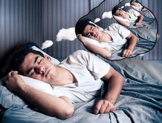 10 hiện tượng bí ẩn chỉ xảy ra khi chúng ta ngủ, 3 trong số đó khoa học vẫn ‘bó tay’... A359