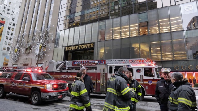 New York: Hỏa hoạn tại tòa tháp Trump, hai người bị thương... Aa13