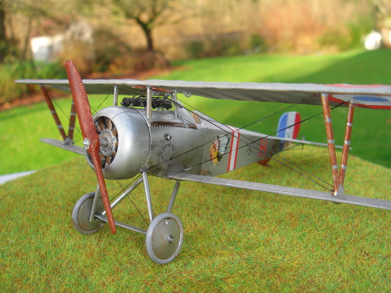 [EDUARD] Nieuport 17 1/48  (ni17) Dsc07012