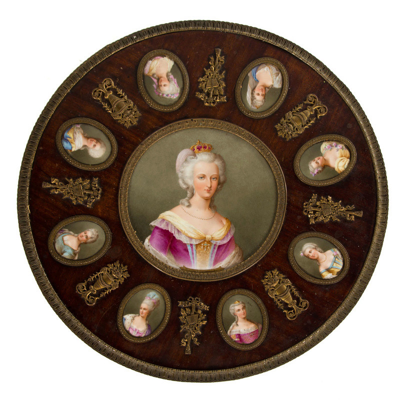 Collection : meubles et objets divers XVIIIe et Marie Antoinette - Page 8 1142_310