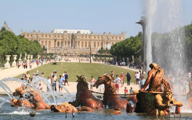 Sortir en famille : 5 idées pour visiter Versailles avec des enfants 76813710