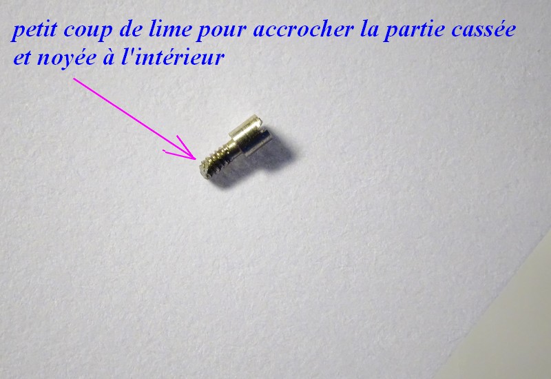 combine pour sortir une vis cassée