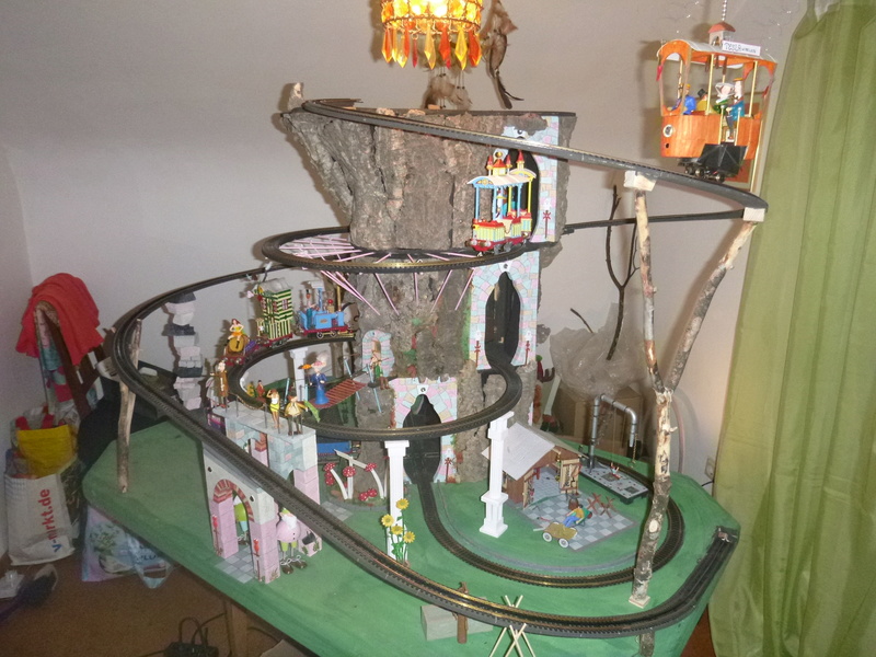 Nellie Rowland Emett Smallbrook Studio Anlage mit 8Tunnels und Berg, Luftschiff - Seite 2 P1070313