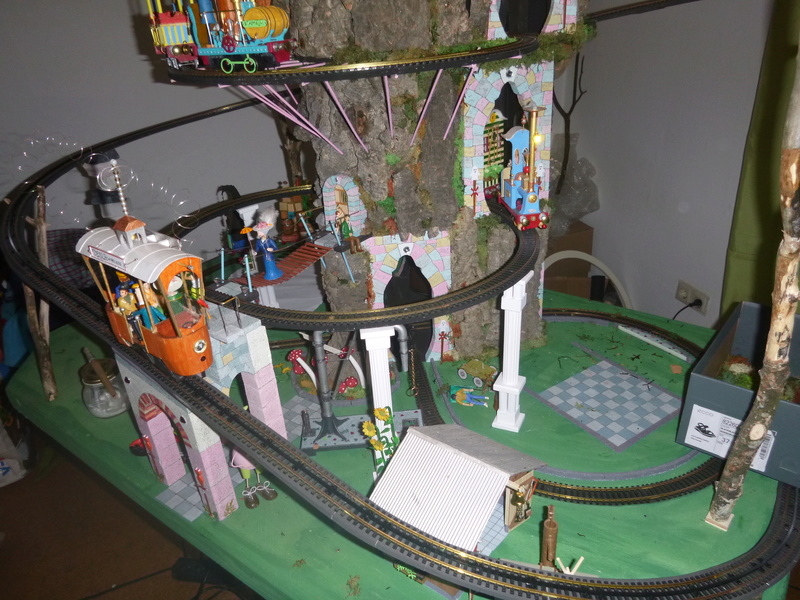 Nellie Rowland Emett Smallbrook Studio Anlage mit 8Tunnels und Berg, Luftschiff - Seite 2 P1070316
