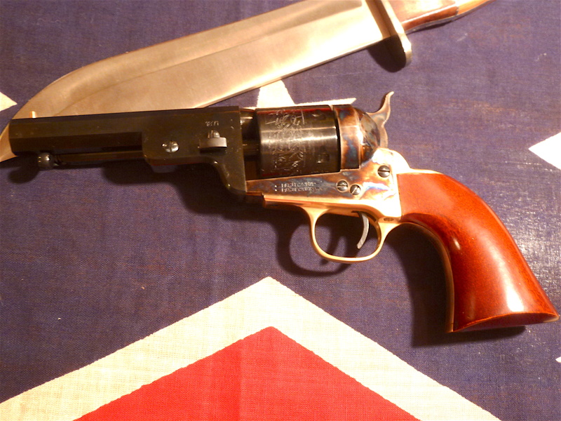 Un 1851 peut en cacher un autre Colt1837