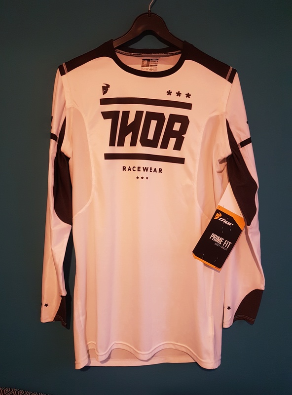 VDS maillots, pantalons, casque NEUF 50% THOR  First racing  20171123